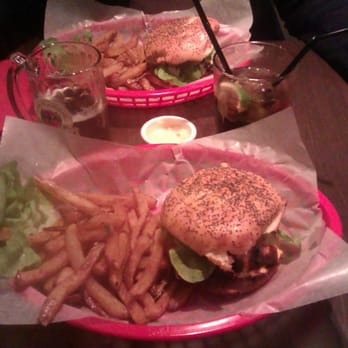 Big Mama - Sports Bars Near Me - Montpellier, 34