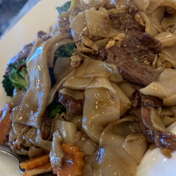 Bhan Mae Vane - Pad Se Ew - Thai Near Me - Alameda, California Bhan Mae Vane - Pad Se Ew - Thai Near Me - Alameda, California