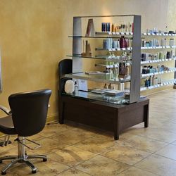 Salon M
