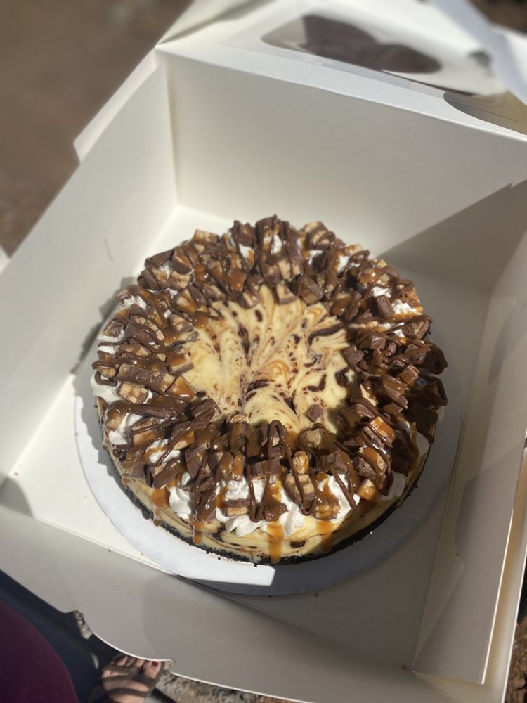 Goddess Cakes Logo