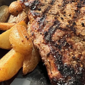 Crave - New American Near Me - Maple Grove, Minnesota