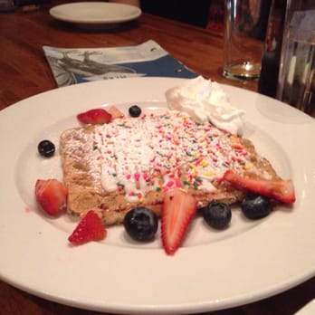 Iron Rooster - Mixed berry pop tart - Cocktail Bars Near Me - Annapolis, Maryland