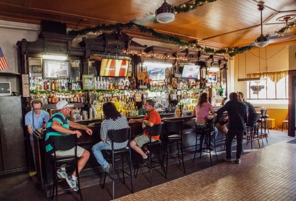 Capri Social Club by null