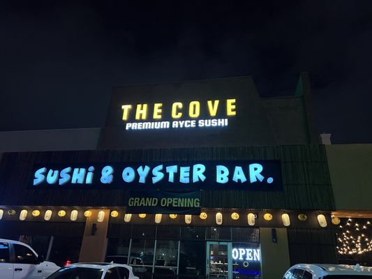 The Cove Sushi & Oyster Bar by null