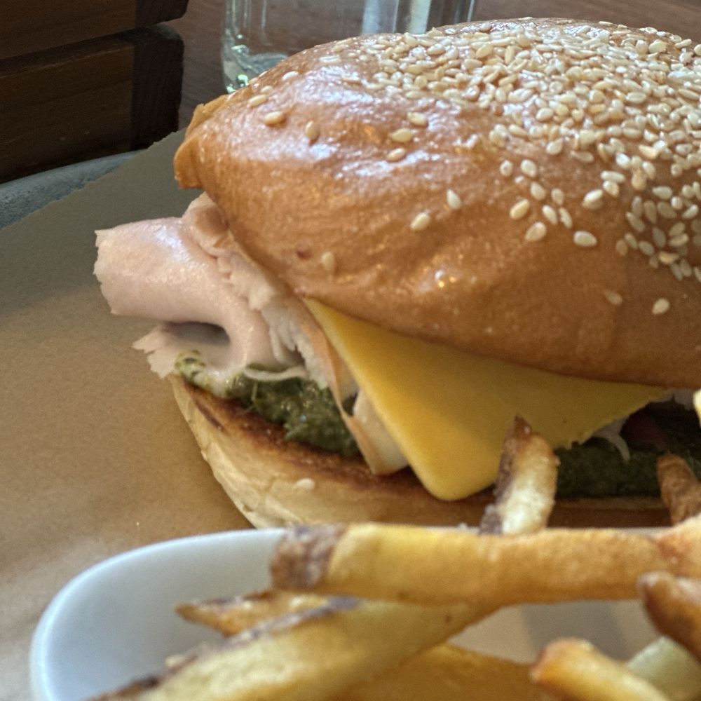 Leon's Full Service - Turkey Sandi - Gastropubs Near Me - Decatur, Georgia