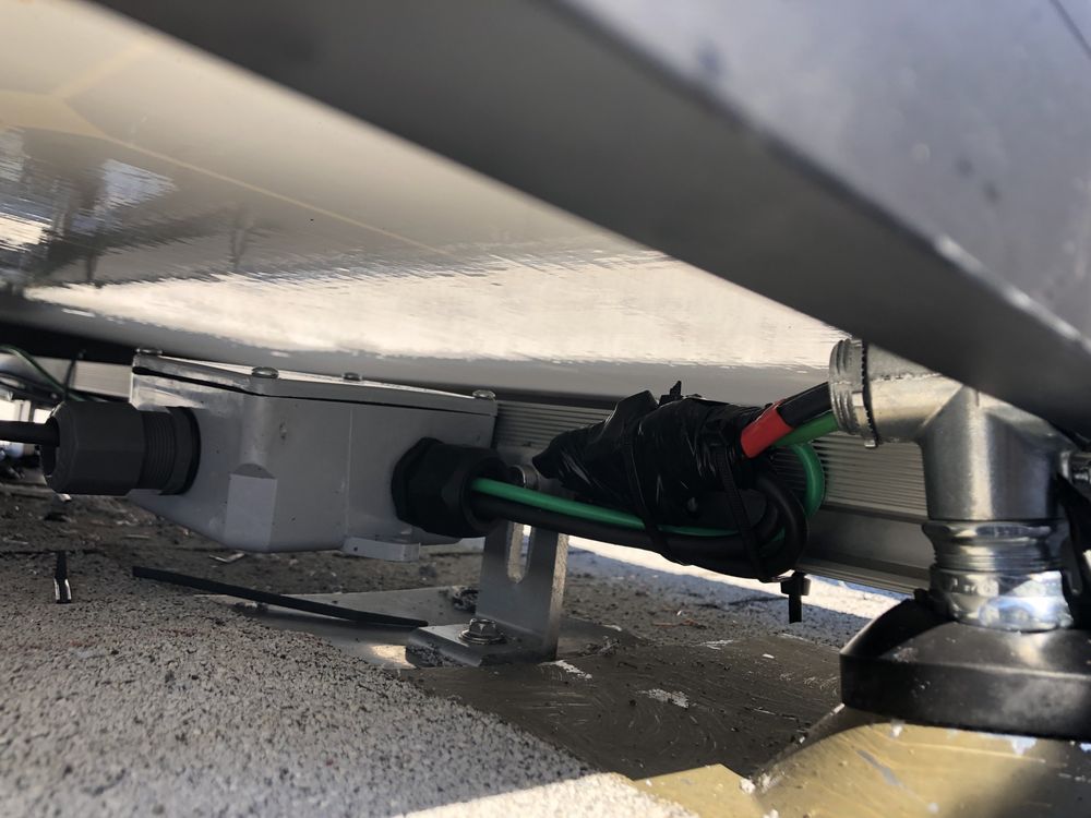 Slide of LA Solar Group