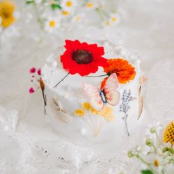 Sweets By Belen Dessert Boutique - Floral cake