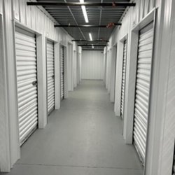 Elite Self Storage - Photo