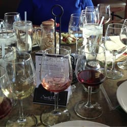 Santa Maria Vineyard & Winery - Lunch with wine tasting!
