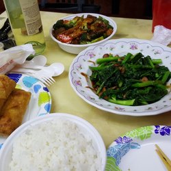 China Moon - Chinese broccoli with garlic and oyster sauce, steamed rice and Hunan beef