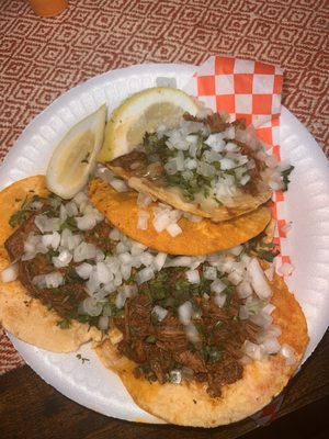 La Mamalona food truck by null