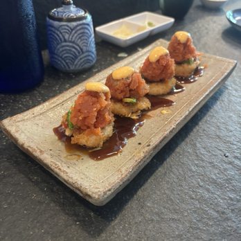 Kiitsu - The best crispy rice and spicy tuna I have ever had, I asked for a slightly extra amount of eel sauce. - Japanese Near Me - Los Angeles, California