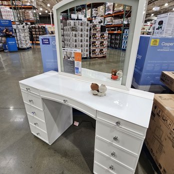 Costco - We can see ourselves! - Wholesale Stores Near Me - Kapolei, Hawaii Costco - We can see ourselves! - Wholesale Stores Near Me - Kapolei, Hawaii