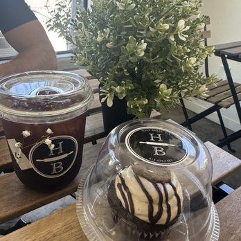 Half Baked Co - Iced americano and peanut butter chocolate cupcake - Custom Cakes Near Me - Burbank, California