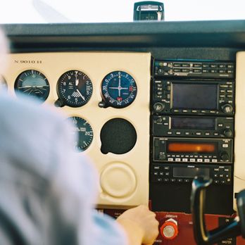 Flex Air - Cessna 172 - Flight Instruction Near Me - San Diego, California Flex Air - Cessna 172 - Flight Instruction Near Me - San Diego, California