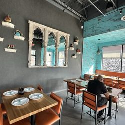 Bombay Street Kitchen - Interior