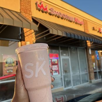 Smoothie King - 32 OZ, Gladiator Vanilla - Juice Bars & Smoothies Near Me - Hiram, Georgia Smoothie King - 32 OZ, Gladiator Vanilla - Juice Bars & Smoothies Near Me - Hiram, Georgia