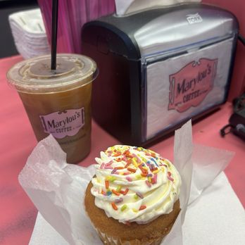 Marylou's News - Vanilla Cupcake + Tiramisu Cupcake - Coffee & Tea Near Me - Braintree, Massachusetts Marylou's News - Vanilla Cupcake + Tiramisu Cupcake - Coffee & Tea Near Me - Braintree, Massachusetts