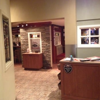 Pizzeria Du Boulevard - Comptoir à emporter et accueil. - Pizza Near Me - Thetford Mines, Quebec Pizzeria Du Boulevard - Comptoir à emporter et accueil. - Pizza Near Me - Thetford Mines, Quebec