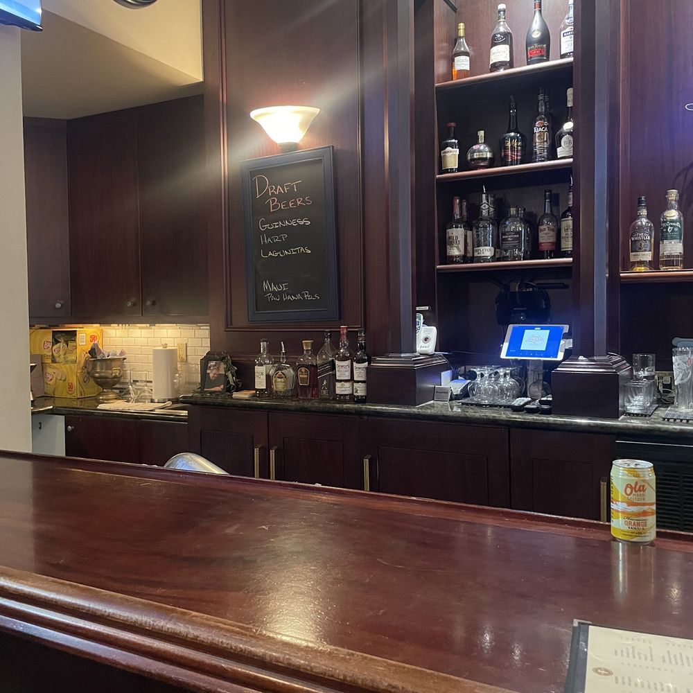 Ferguson's Pub - Pubs Near Me - Honolulu, Hawaii Ferguson's Pub - Pubs Near Me - Honolulu, Hawaii