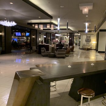 Renaissance Phoenix Downtown Hotel - Lobby - Hotels Near Me - Phoenix, Arizona