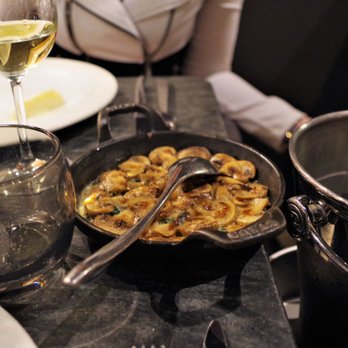 L'Atelier Maître Albert - spinach and mushroom gratin - French Near Me - Paris, 75
