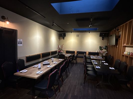Tee Off Bar & Grill by null
