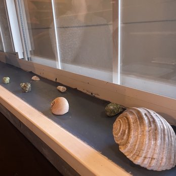Islands Fish Grill - Shell decorations - Seafood Near Me - Indialantic, Florida