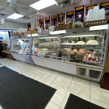 Upper Crust Bagels - Deli Counter - Delis Near Me - Deerfield, Illinois