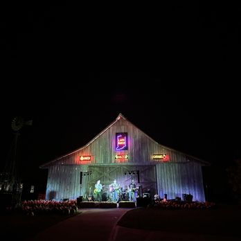 Lark Ranch - Ranches Near Me - Greenfield, Indiana