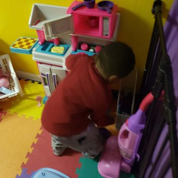 Lullaby - Toddlers free play - Child Care & Day Care Near Me - Hyattsville, Maryland Lullaby - Toddlers free play - Child Care & Day Care Near Me - Hyattsville, Maryland