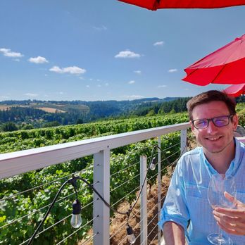 Raptor Ridge Winery - Wineries Near Me - Newberg, Oregon Raptor Ridge Winery - Wineries Near Me - Newberg, Oregon