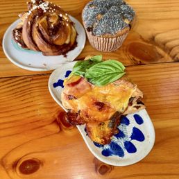 #pistachiolatte #Norwegiancinnamonroll #basilbaconcheddarscone #blackseedchocolatechipmuffin #pistachiolatte #Norwegiancinnamonroll #basilbaconcheddarscone #blackseedchocolatechipmuffin