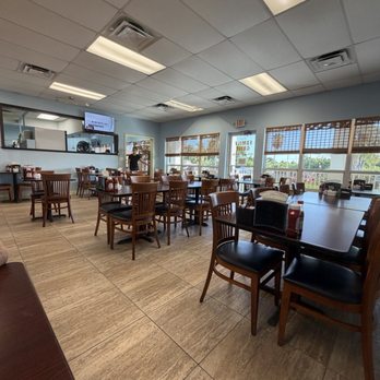 Family Grill - Breakfast & Brunch Near Me - Punta Gorda, Florida Family Grill - Breakfast & Brunch Near Me - Punta Gorda, Florida