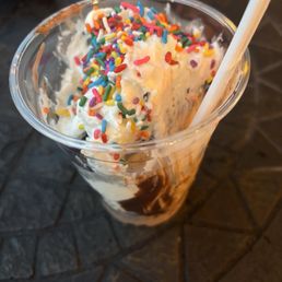 ice cream cake sundae ice cream cake sundae