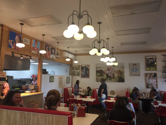 Cruze Farm Pizza Barn by null