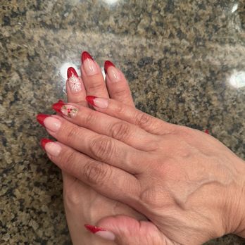 Love Nails - Christmas nails - Nail Salons Near Me - Fullerton, California
