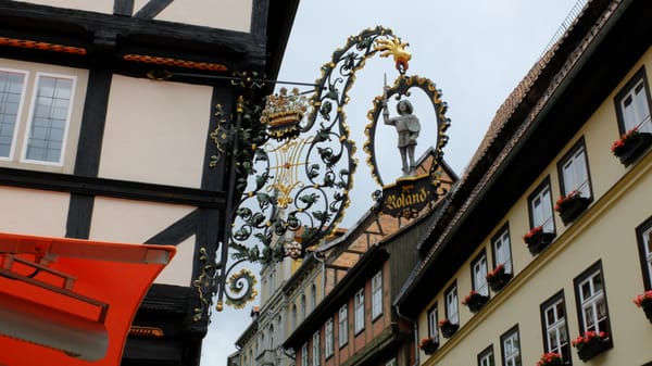 Café to Roland by null