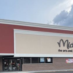 Michaels - Outside entrance