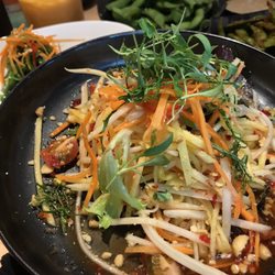 Zao Jun New Asian & Sushi - Papaya salad