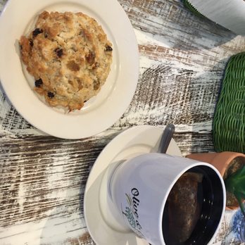 Olive & Oats by Azafran - Scone made with oats and yellow and regular raisins. I've had many scones in my life but this was the best - Cafes Near Me - Lewes, Delaware