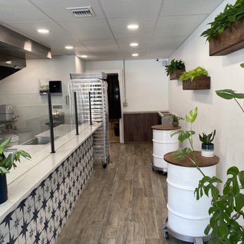 Dochi - Standing table areas - Donuts Near Me - Orlando, Florida Dochi - Standing table areas - Donuts Near Me - Orlando, Florida