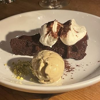 Aurora - Italian Near Me - Brooklyn, New York