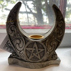 Enchanted Chamber - Candle holder