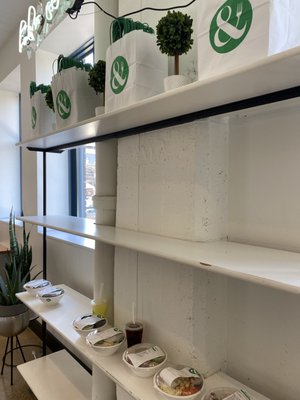 Crisp and Green by null