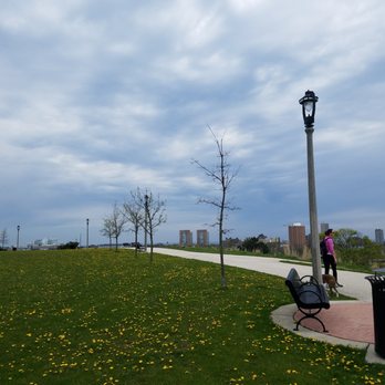 Kilbourn Park - What a view - Parks Near Me - Milwaukee, Wisconsin Kilbourn Park - What a view - Parks Near Me - Milwaukee, Wisconsin