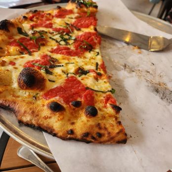 Max and Leo's - Margherita pizza - Pizza Near Me - Chelmsford, Massachusetts