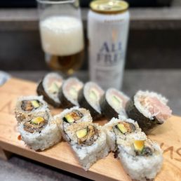 Unakyu and Spicy Tuna rolls Unakyu and Spicy Tuna rolls