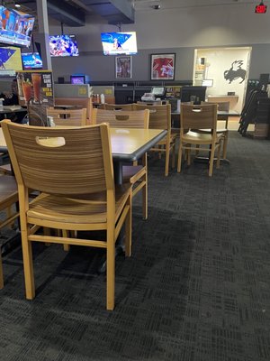 Buffalo Wild Wings by null