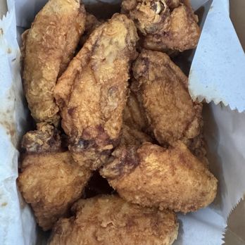 Vons Chicken - 12 pieces of spicy fried chicken shoyu - Korean Near Me - Honolulu, Hawaii
